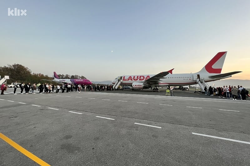Procvat Aerodroma U Tuzli: S 460.000 Putnika Premašili Godišnji Plan, Slijedi Izgradnja Trećeg Gatea