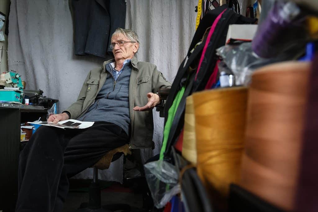 Krojač Iz Banje Luke (82 Godine): Radit Ću Dok God Mogu Držati Iglu