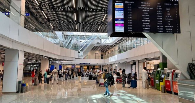 NEKIMA ĆE OVO TEŠKO PASTI Aerodrom u Sarajevu se morati proširiti jer je putnika sve više NEKIMA ĆE OVO TEŠKO PASTI Aerodrom u Sarajevu se morati proširiti jer je putnika sve više