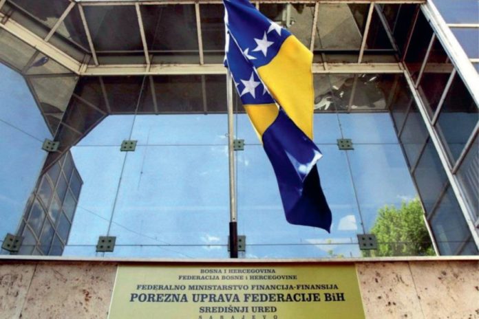 Porezna uprava Federacije BiH u tri kantona otkrila 15 neprijavljenih Porezna uprava Federacije BiH u tri kantona otkrila 15 neprijavljenih