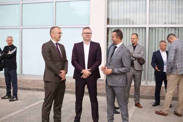 Svečano otvoren 19. Međunarodni sajam privrede Tešanj Svečano otvoren 19. Međunarodni sajam privrede Tešanj