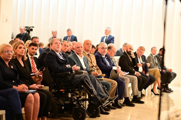Svečano otvoren 19. Međunarodni sajam privrede Tešanj Svečano otvoren 19. Međunarodni sajam privrede Tešanj