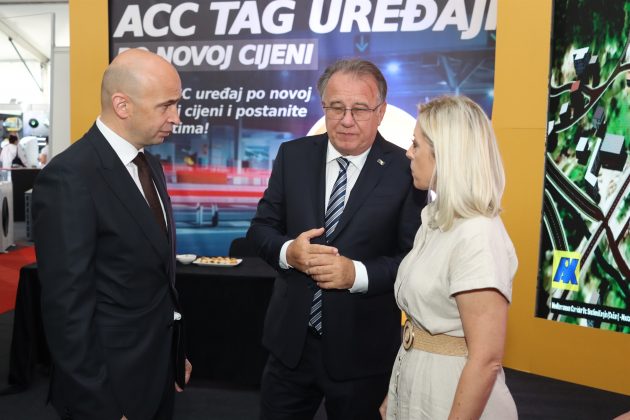 Svečano otvoren 19. Međunarodni sajam privrede Tešanj Svečano otvoren 19. Međunarodni sajam privrede Tešanj