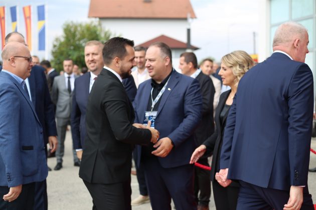 Svečano otvoren 19. Međunarodni sajam privrede Tešanj Svečano otvoren 19. Međunarodni sajam privrede Tešanj