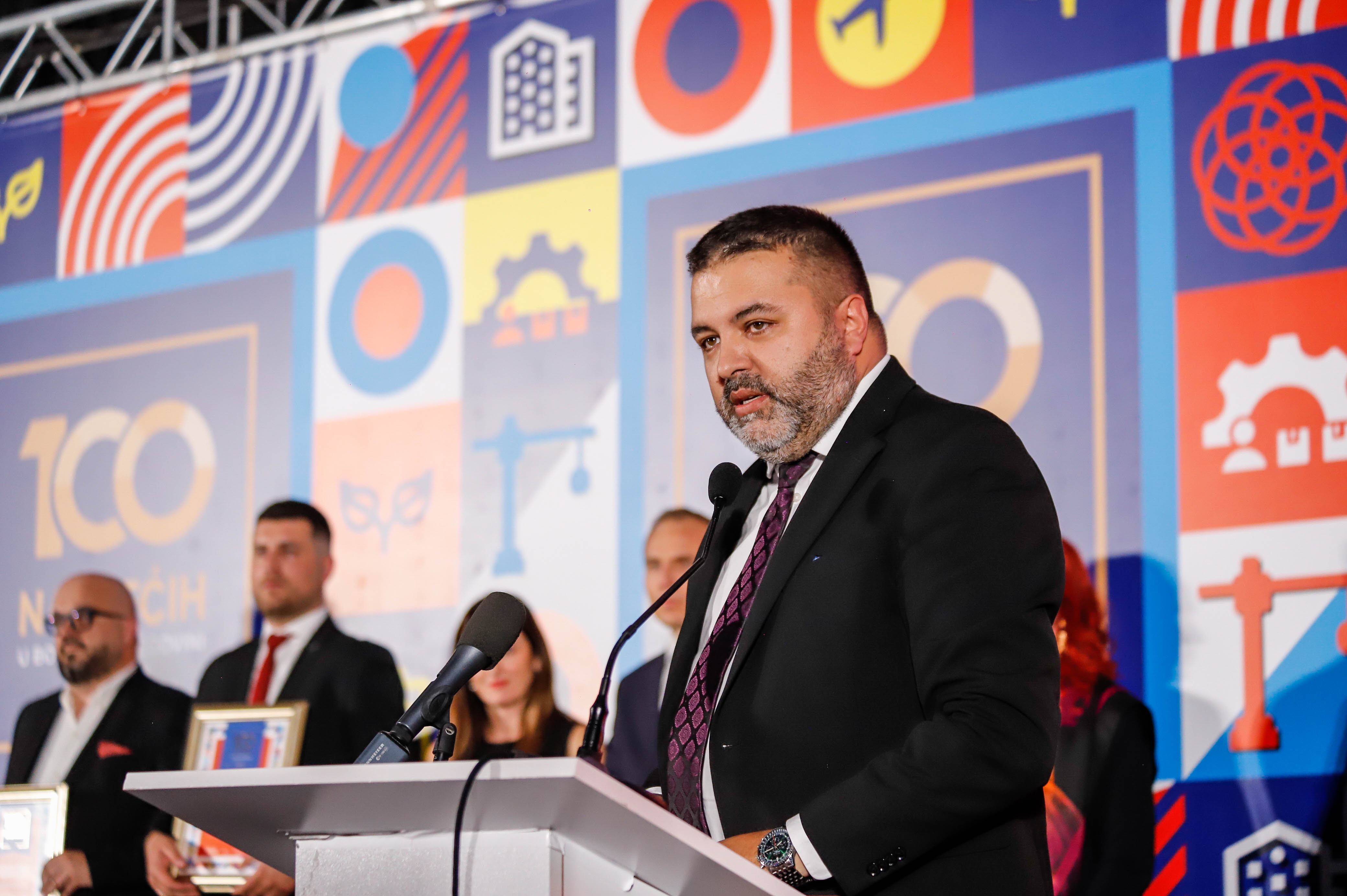 Energoinvest lider po prihodima u BiH, direktor Ustamujić prepoznat za poslovnu viziju Energoinvest lider po prihodima u BiH, direktor Ustamujić prepoznat za poslovnu viziju