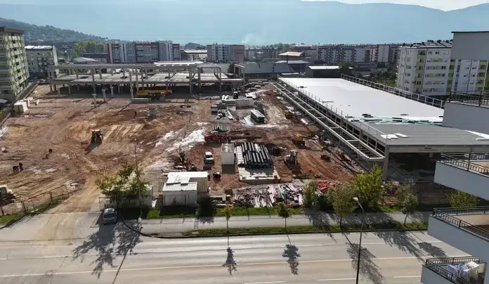 Na ulazu u Sarajevo gradi se ogromni tržni centar, evo