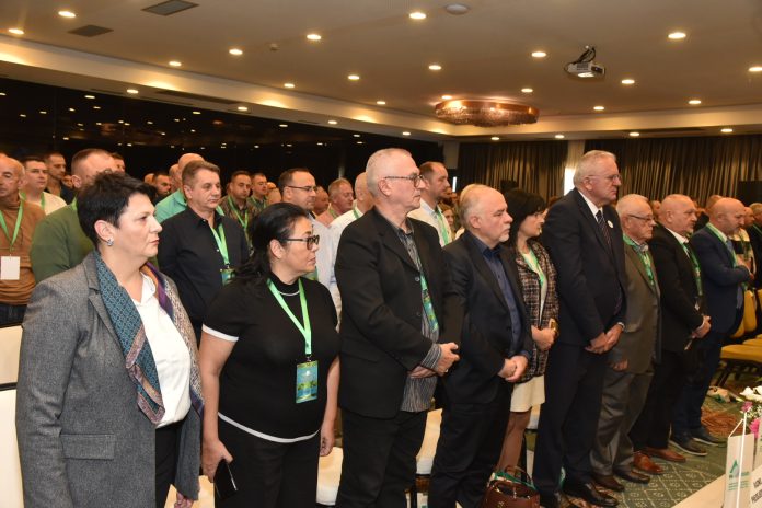 Održan 8. Kongres SSŠPDPBiH: Delegati pokrenuli inicijativu za potpisivanje općeg