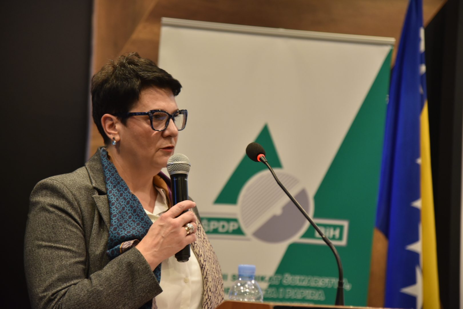 Održan 8. Kongres SSŠPDPBiH: Delegati pokrenuli inicijativu za potpisivanje općeg kolektivnog ugovora u FBiH Održan 8. Kongres SSŠPDPBiH: Delegati pokrenuli inicijativu za potpisivanje općeg kolektivnog ugovora u FBiH
