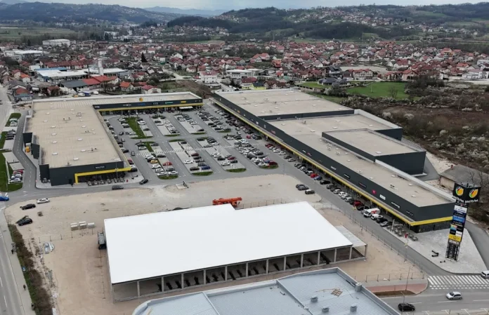 Najveći retail park u BiH se širi: Privlači kupce iz