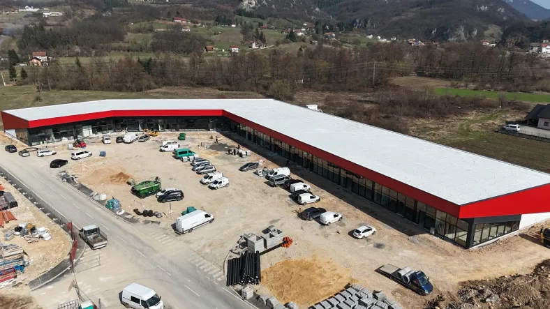Otvara se novi tržni centar: Gradilo ga 25 kompanija i 300 radnika Retail park Point u Kiseljaku u izgradnji