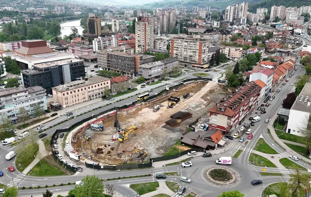 Vlasnik kompanije otkrio nove detalje mega projekta u BiH vrijednog više od 100 miliona KM Vlasnik kompanije otkrio nove detalje mega projekta u BiH vrijednog više od 100 miliona KM
